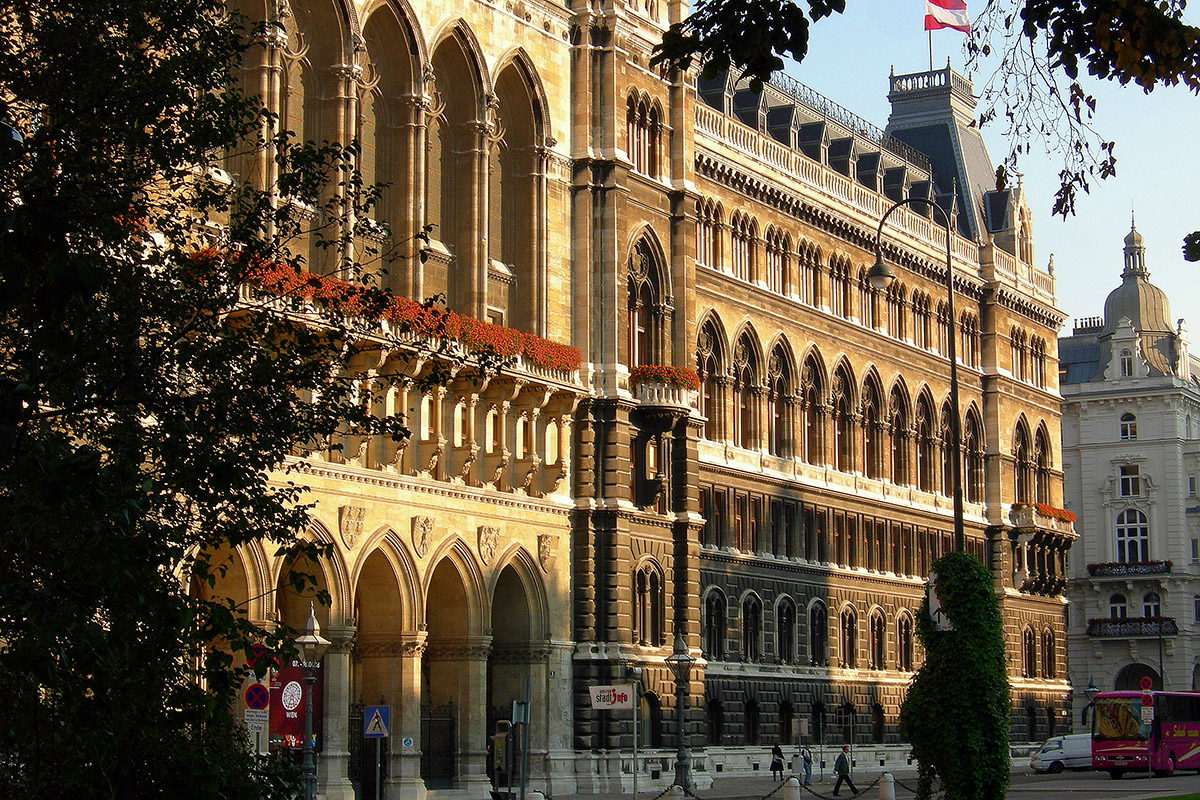 austria/vienna_parliment_building