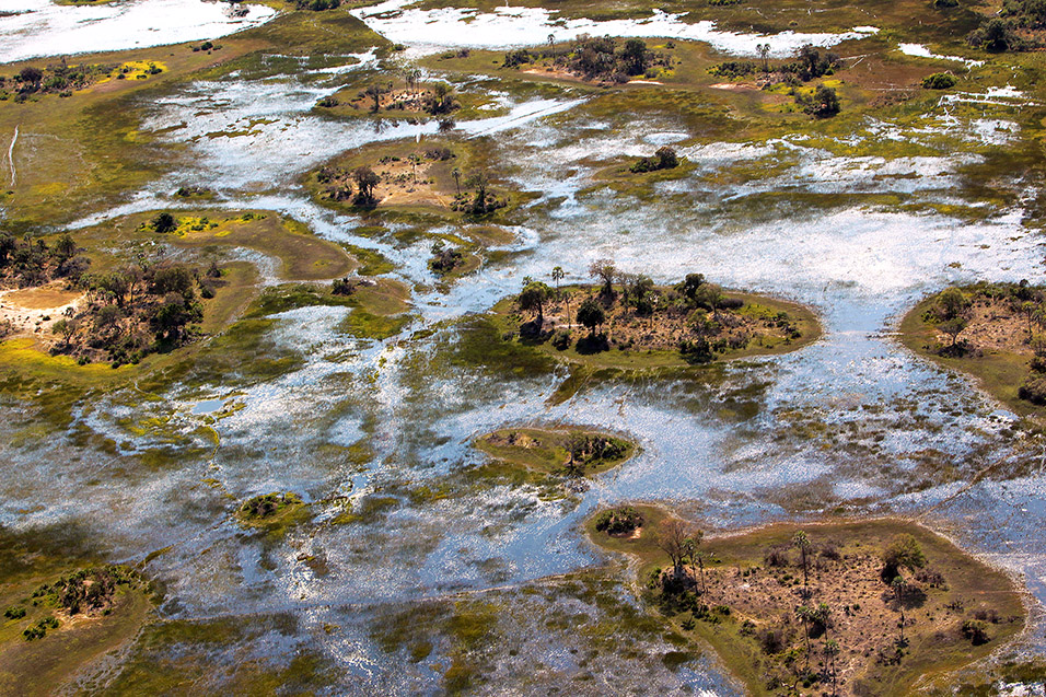 botswana/okavango_delta_aerial_view