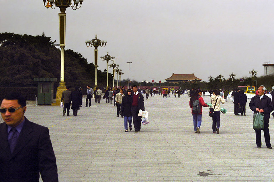 china/2001/tiananmen