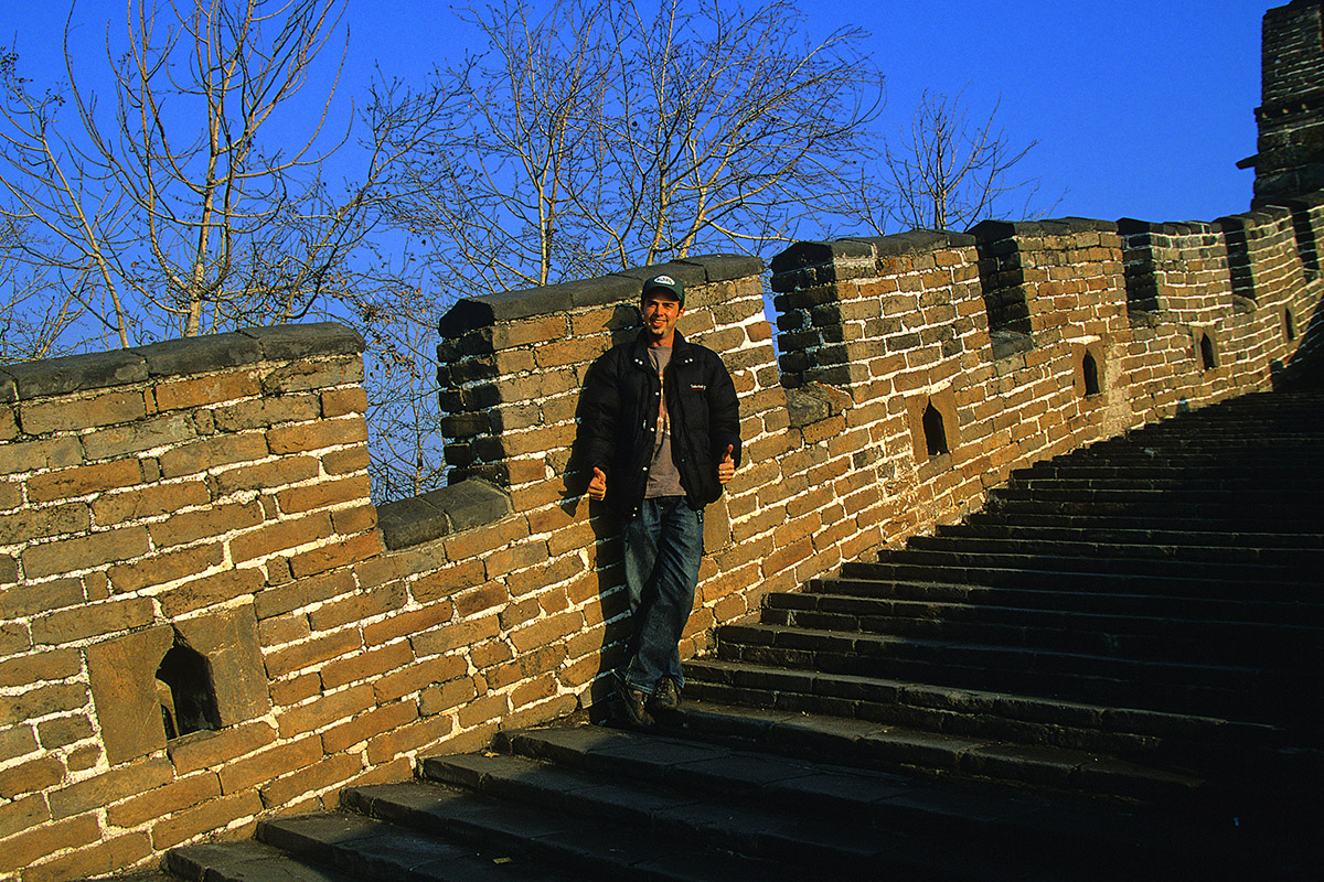 china/2004/mutianyu_brian_blue_sky