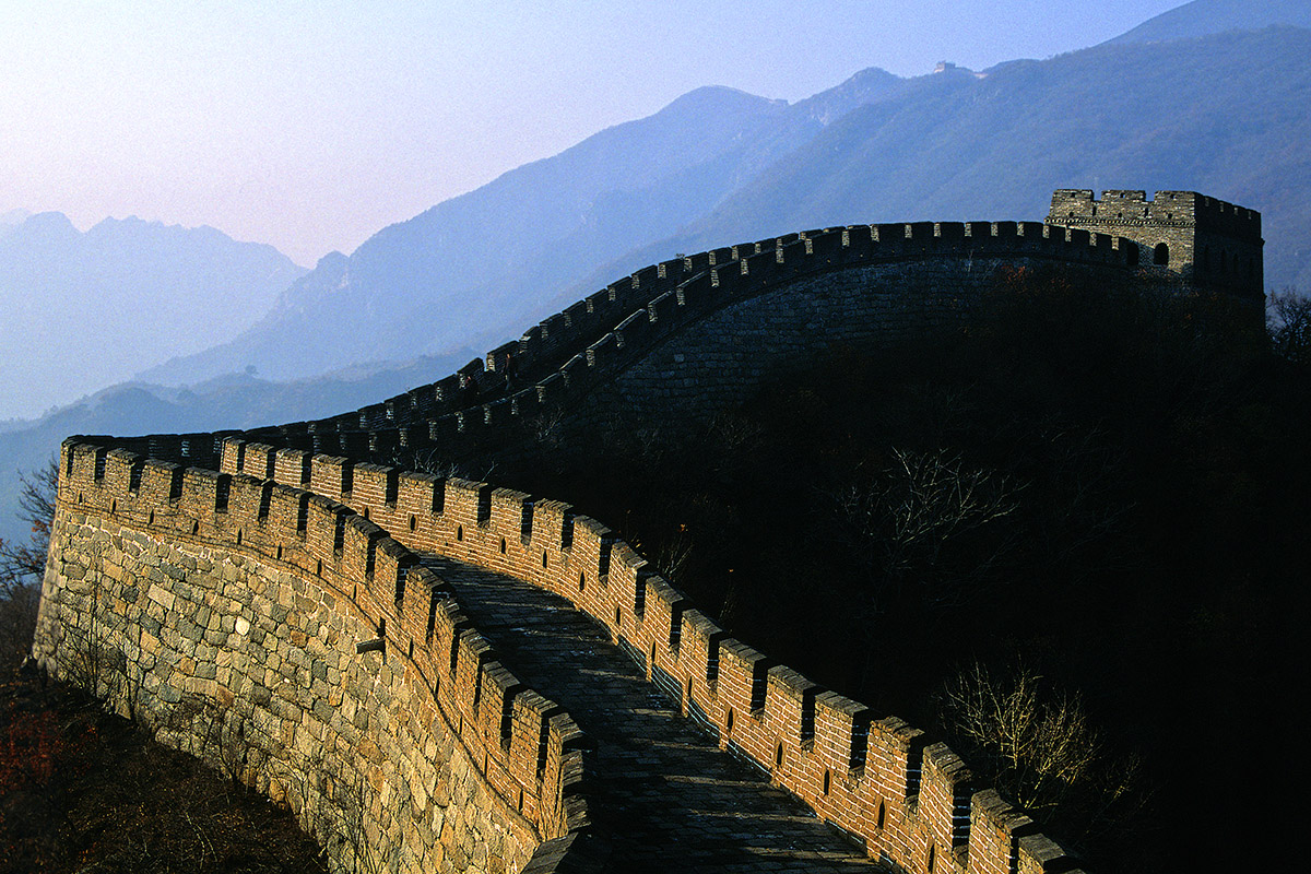 china/2004/mutianyu_silhouette