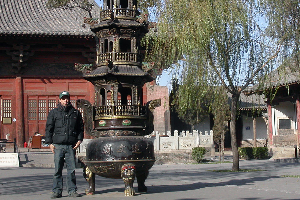 china/2004/pingyao_brian_incense_vessel