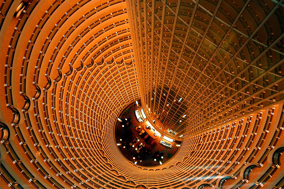 china/2004/pudong_sheraton_lobby