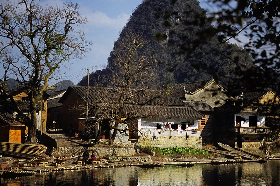 china/2004/yangshuo_yulong_rafts