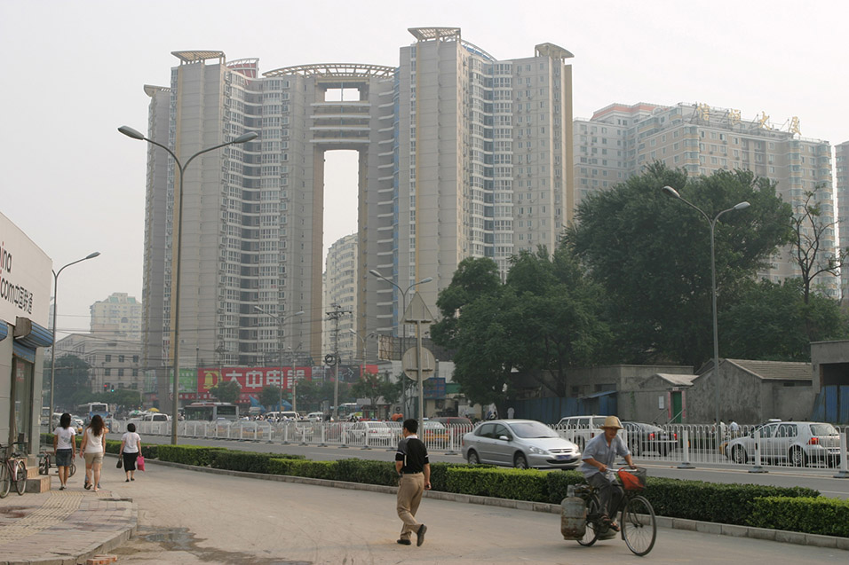 china/2006/beijing_building_double