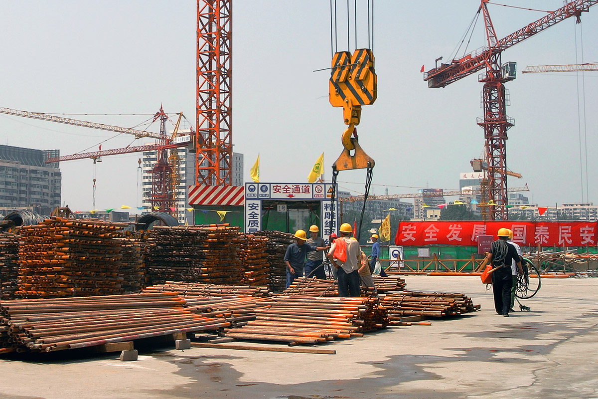 china/2006/beijing_construction_crew