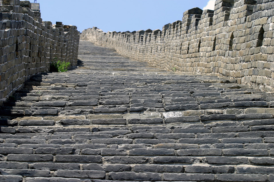 china/2006/mutianyu_stairs_up