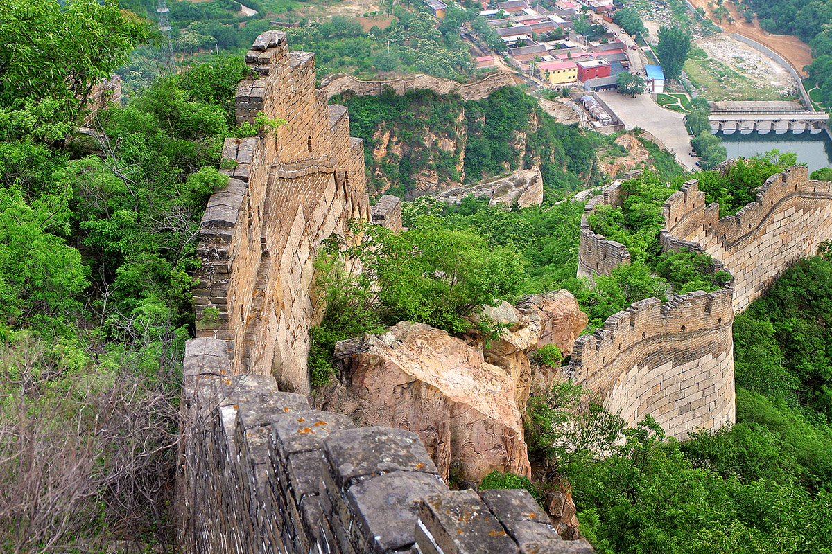 china/2006/wall_wild