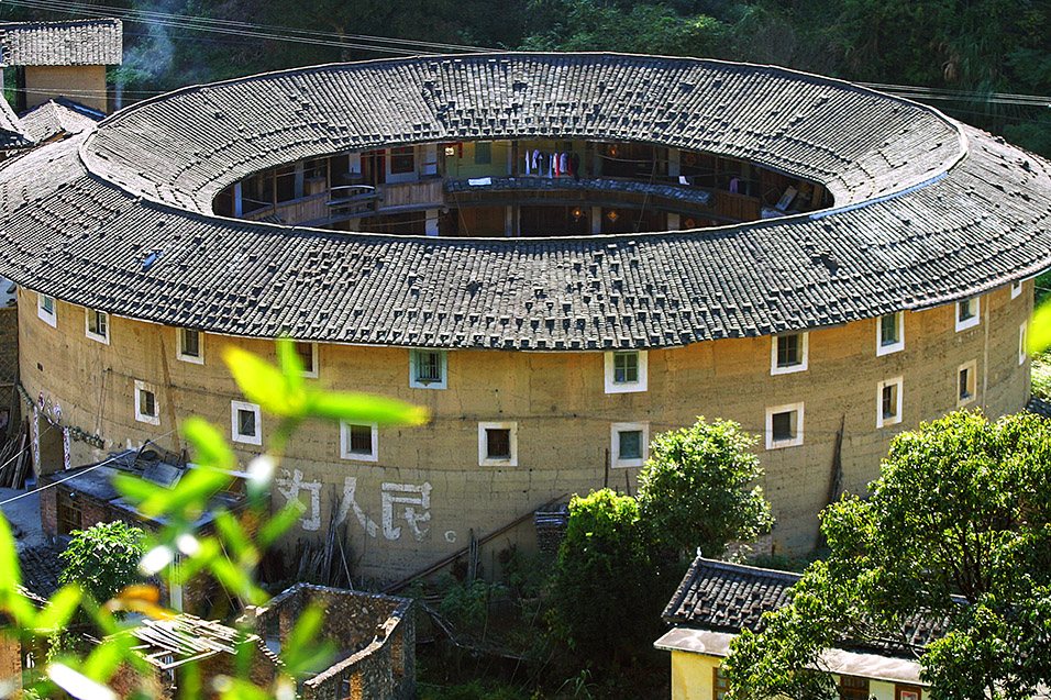 china/2007/tulou_round_chinese