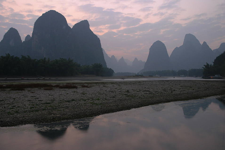 china/2007/xingping_river_view_dusk