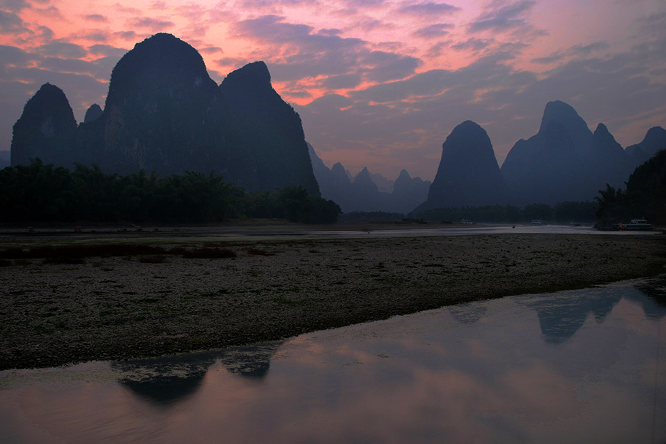 china/2007/xingping_river_view_dusk_new