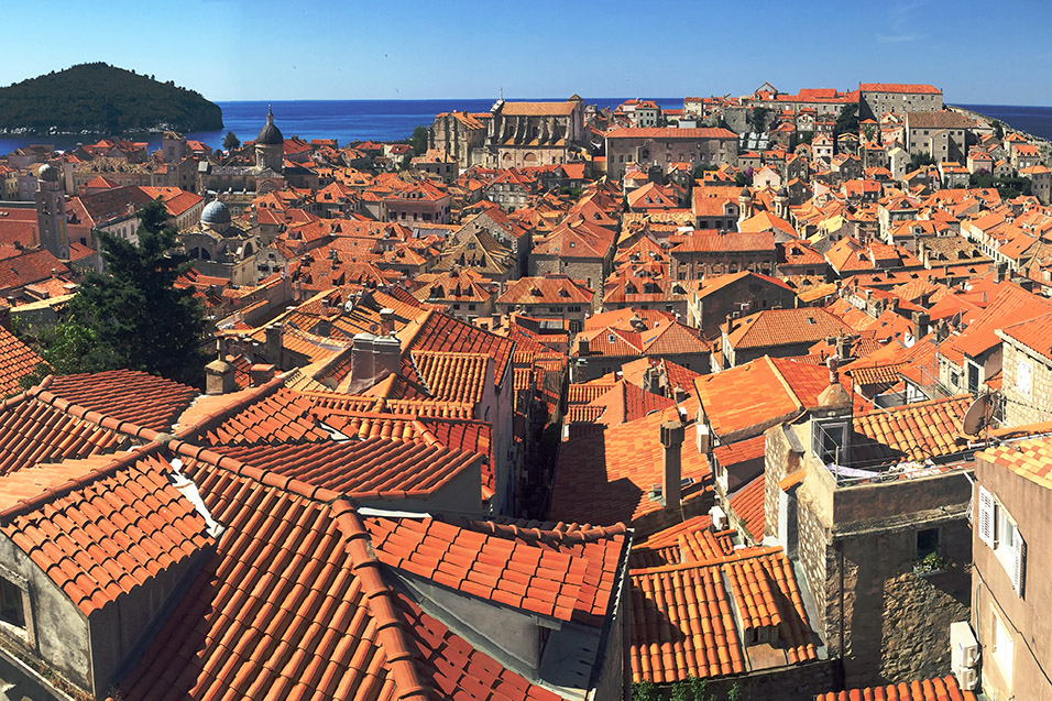 croatia/2016/dubrovnik_roof_views