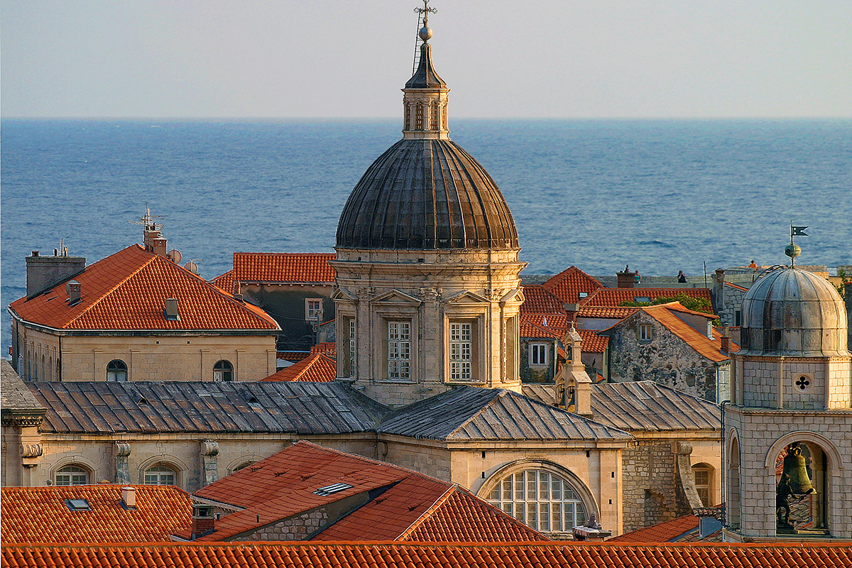 croatia/dubrovnik_church_sunset_4