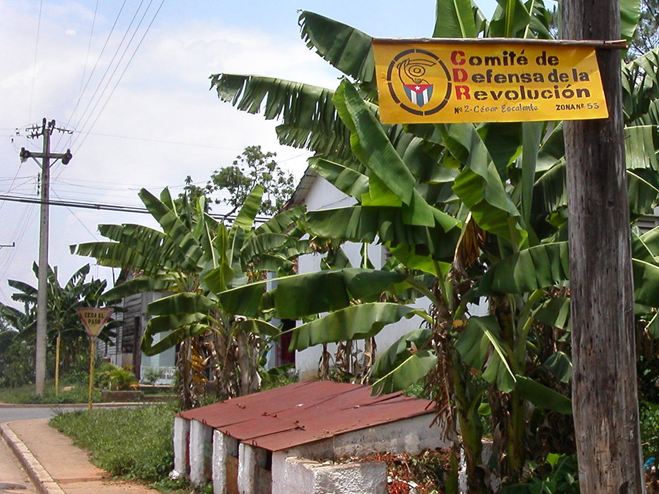 cuba/vinales_defense_revolution_compost