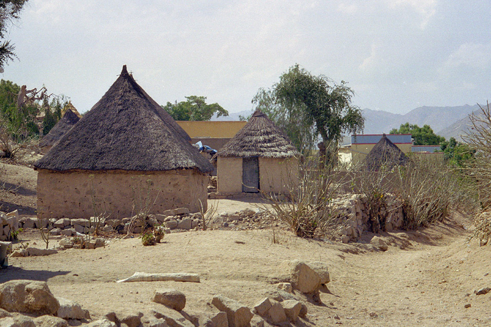 eritrea/karen_huts