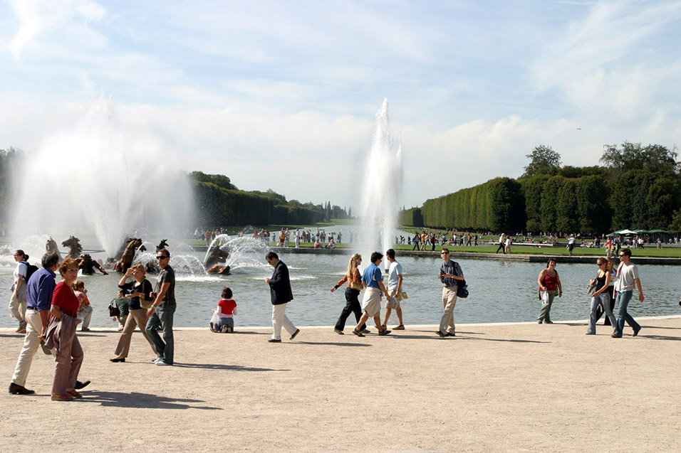 france/versaille_garden_fountain