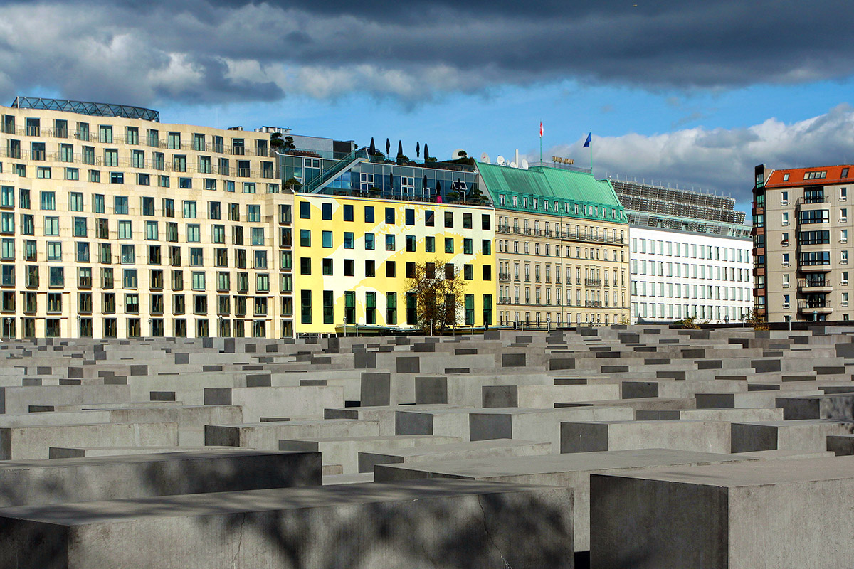 germany/2011/berlin_memorial_jews_europe