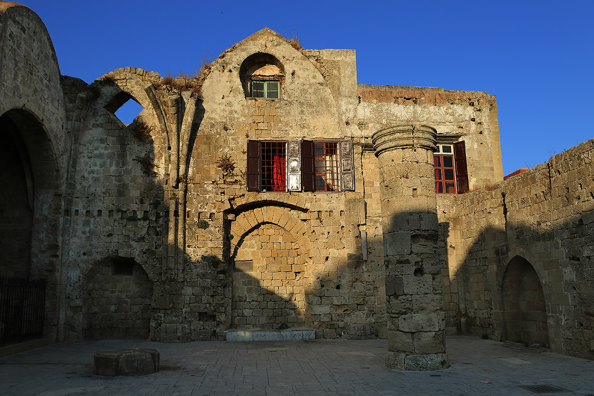 greece/athens_columns_close