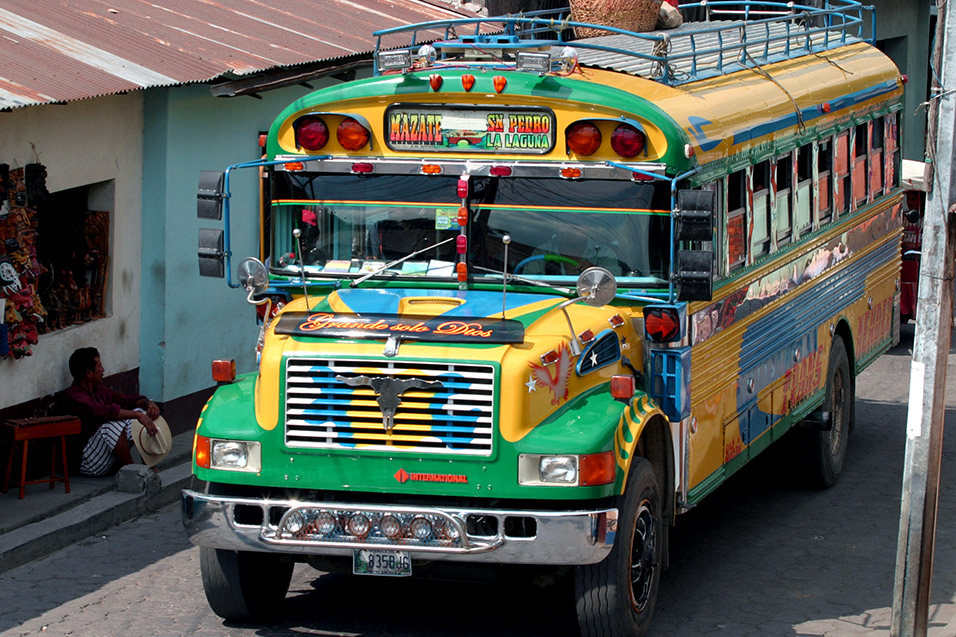 guatemala/santiago_chicken_bus_yellow