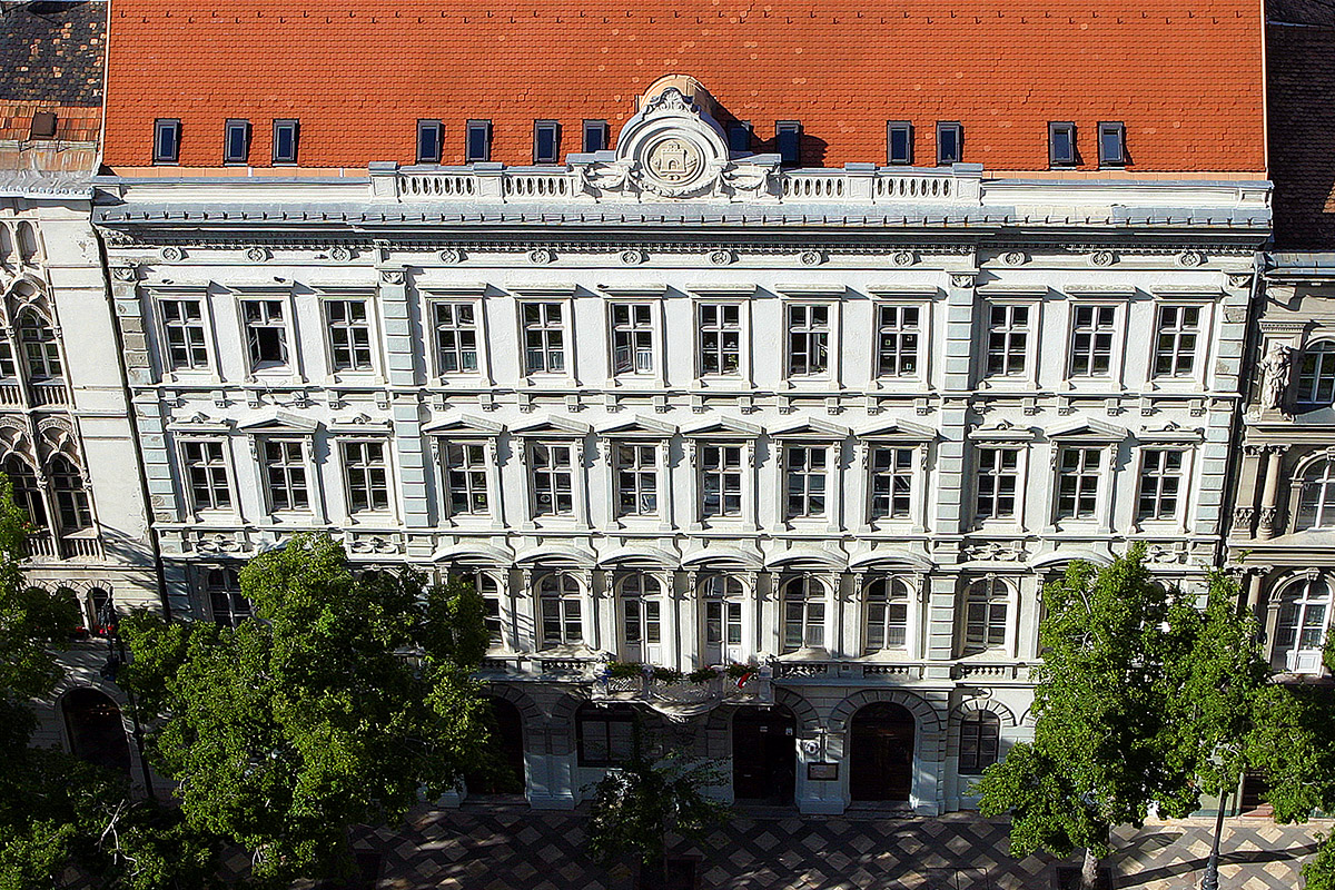 hungary/budapest_historic_white_building