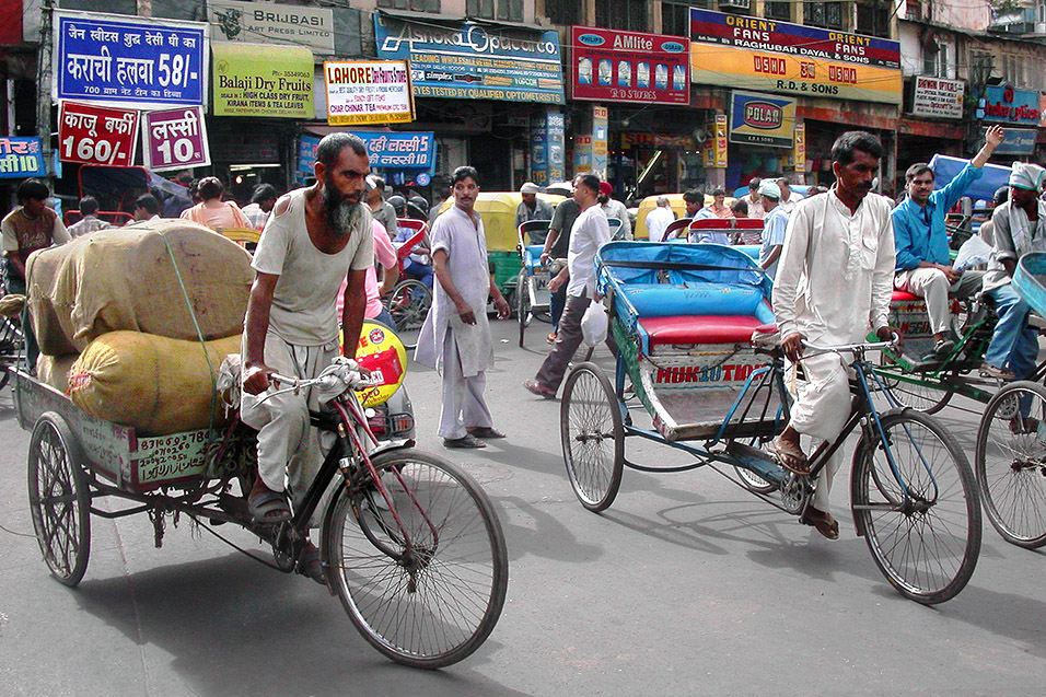 india/delhi_old_traffic