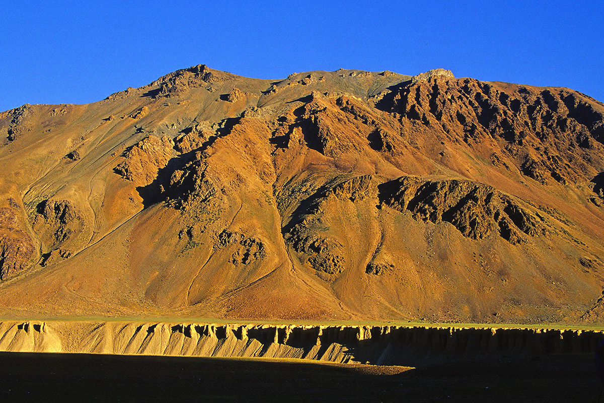 india/hiway_bronze_mountain