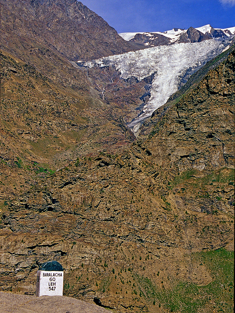 india/hiway_leh_sign_glacier