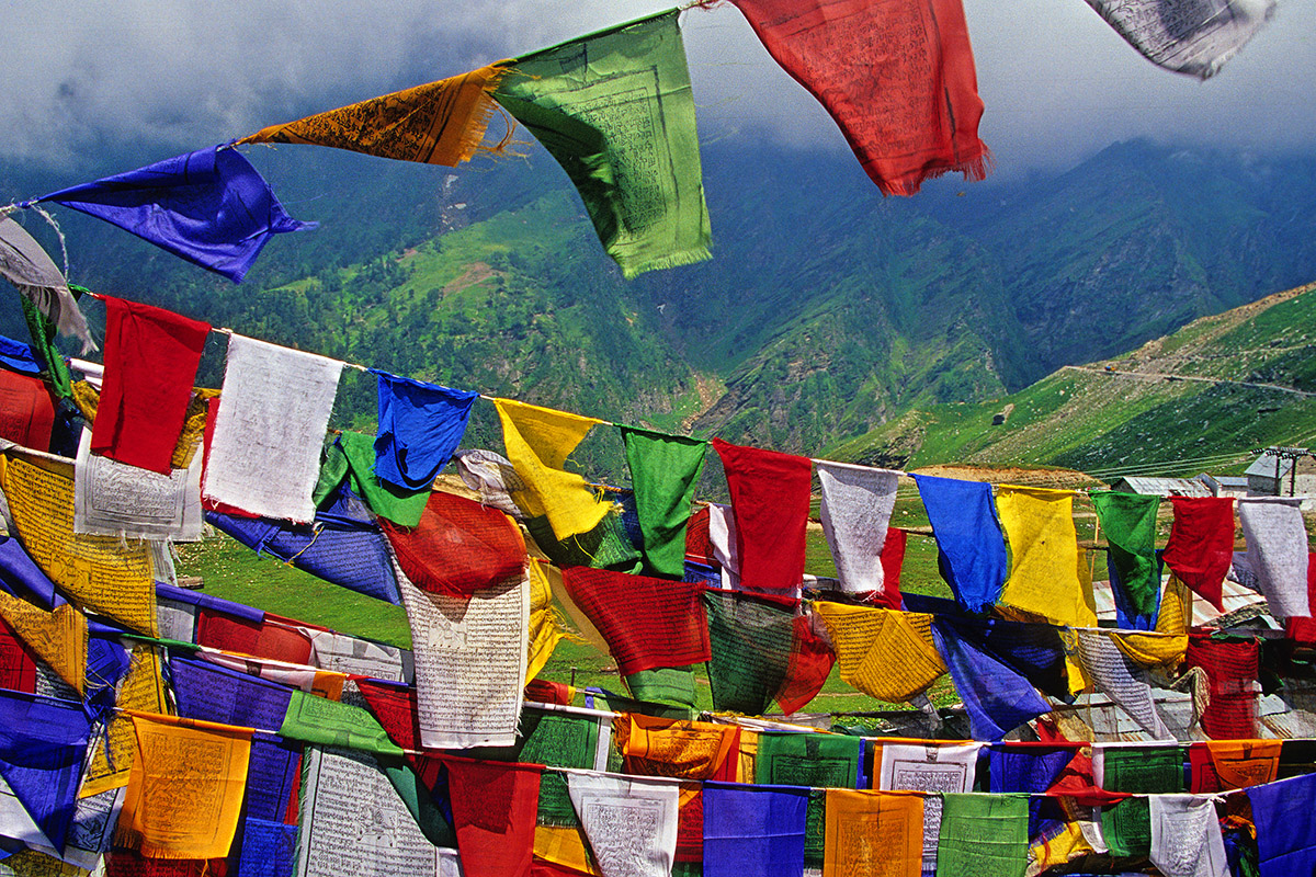 india/hiway_prayer_flags