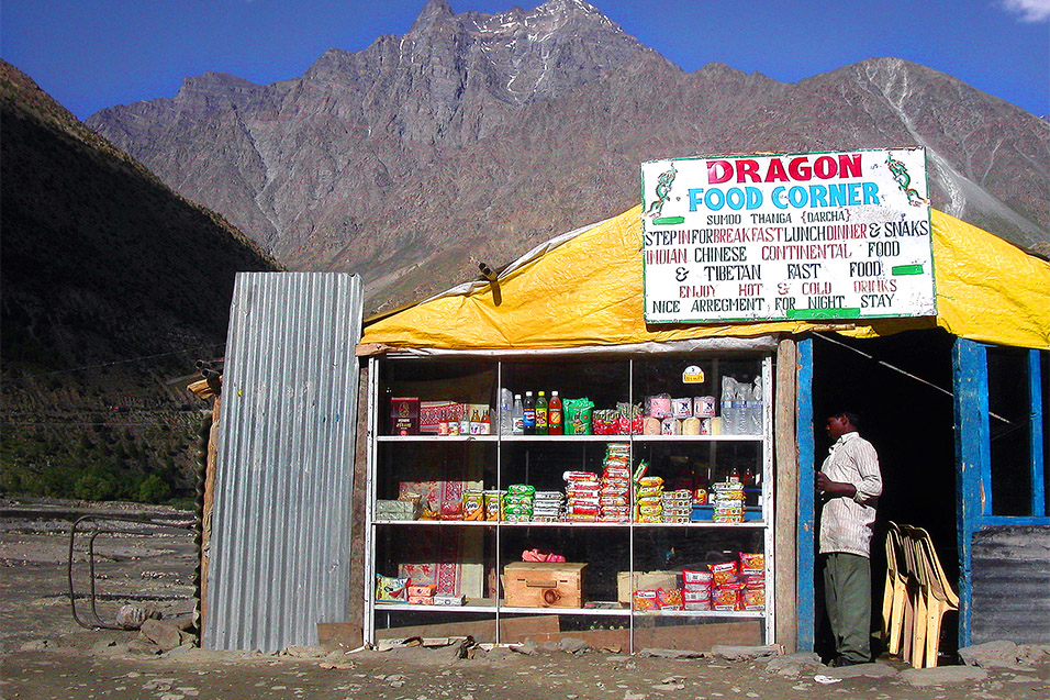 india/road_store