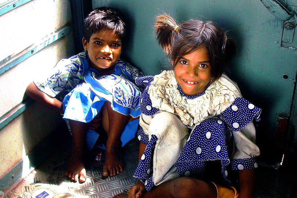 india/trains_kids