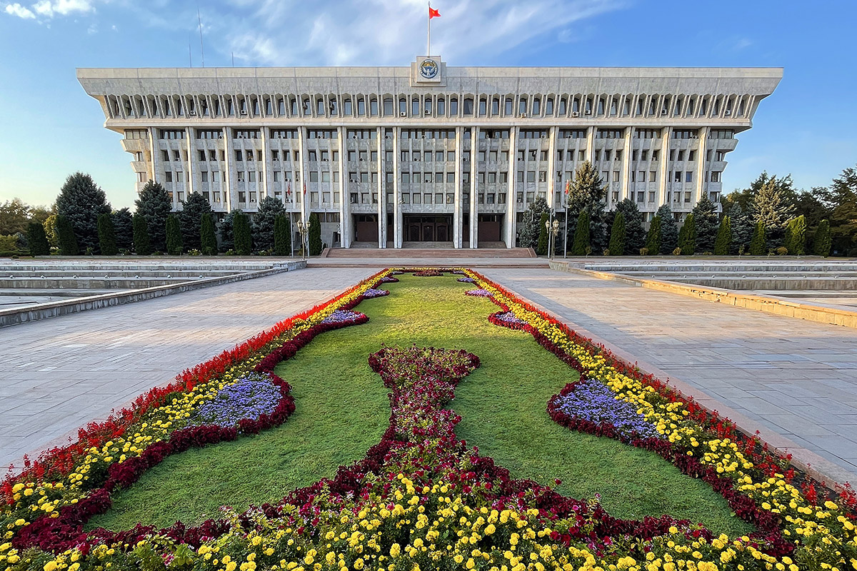 	/tirana_water_fountain