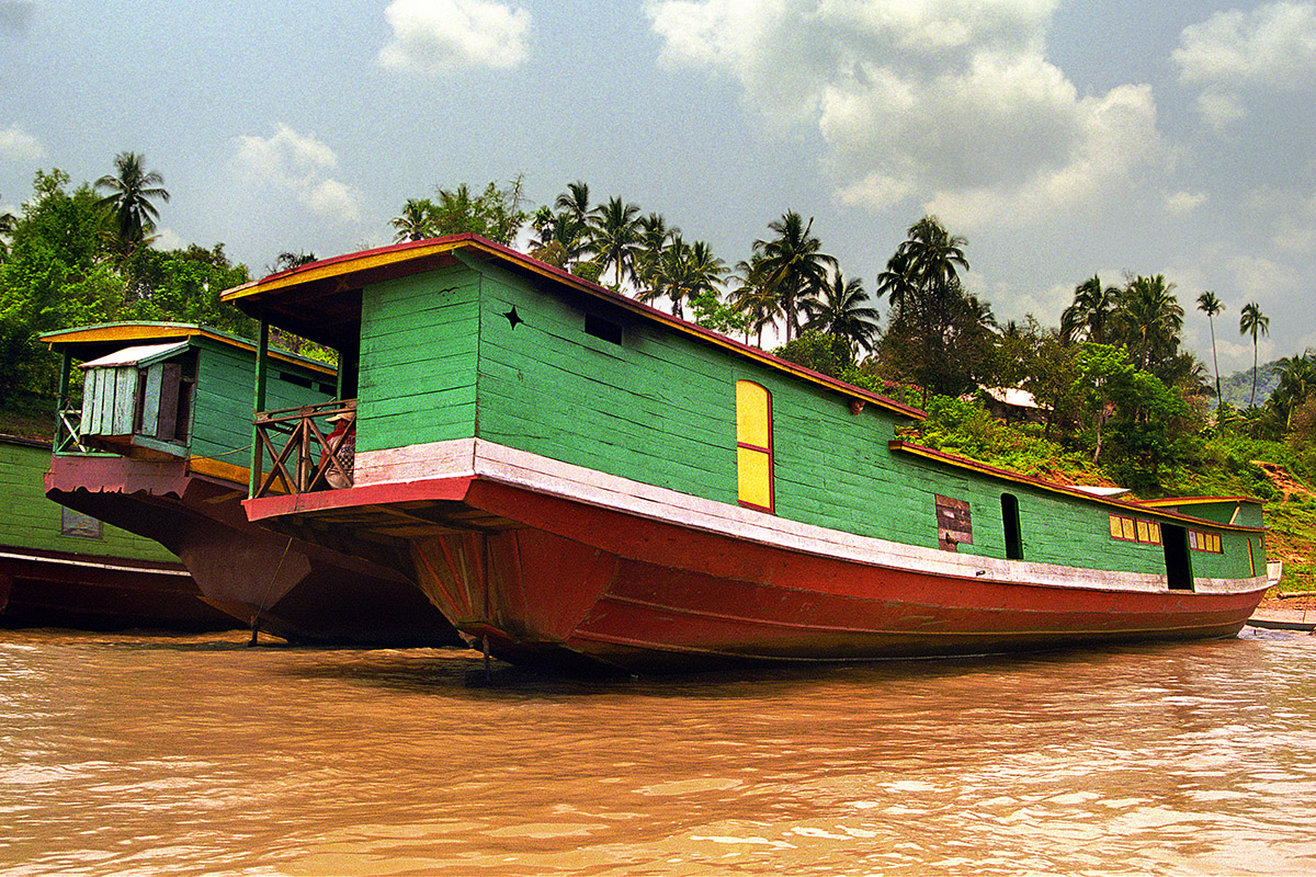 laos/mekong_slow_boats