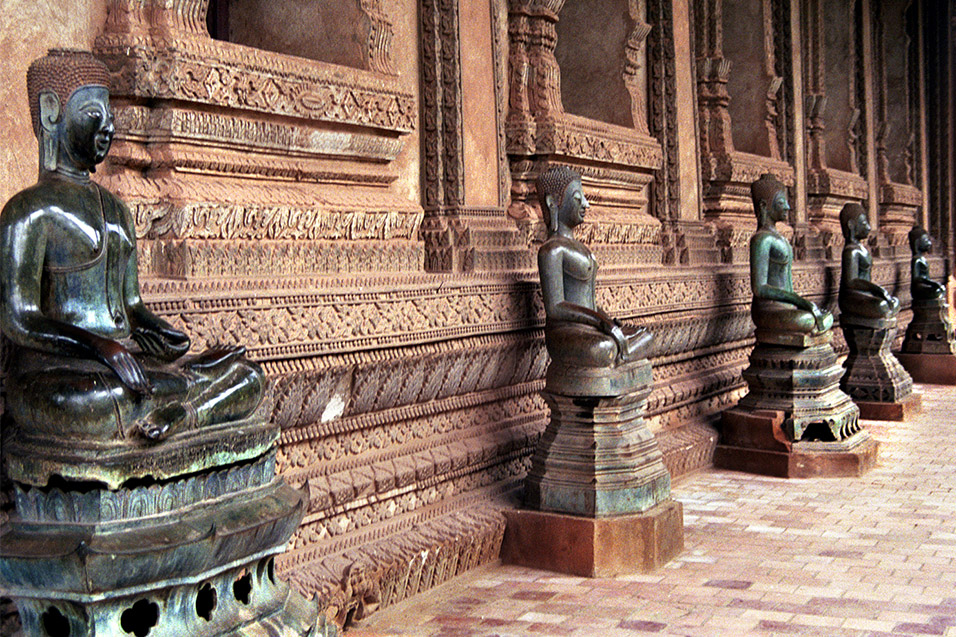 laos/vientiane_buddhas_haw_phra_kaew