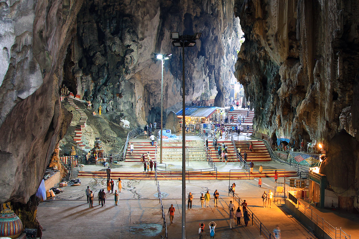 malaysia/2013/kl_batu_cave_inside