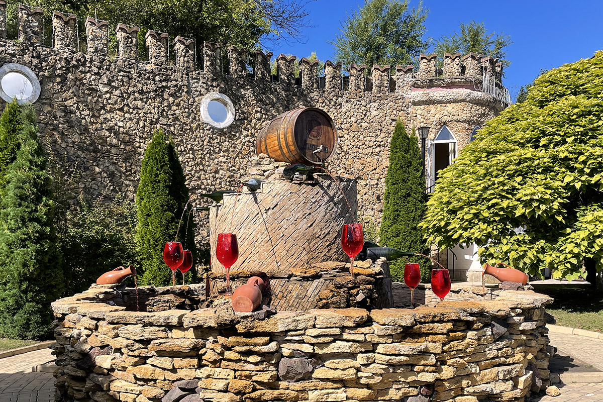 	/tirana_water_fountain