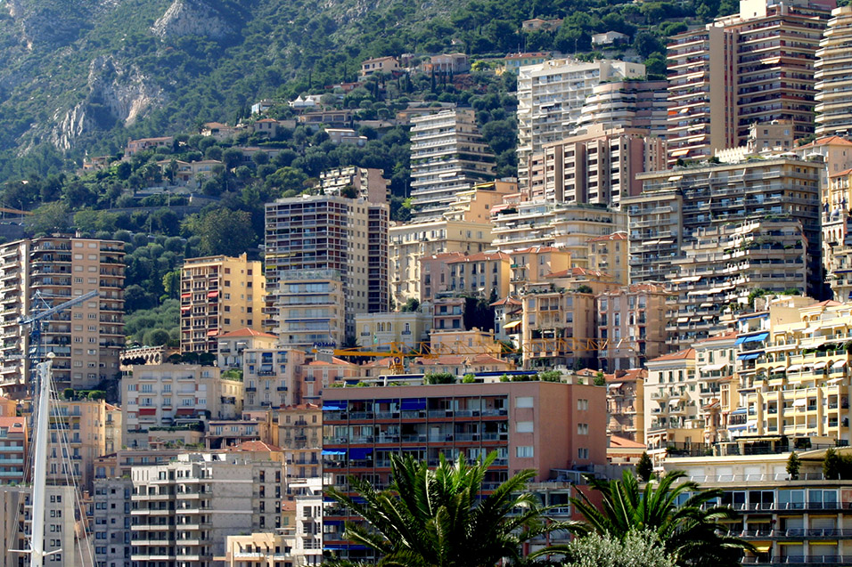 monaco/monaco_hill_buildings