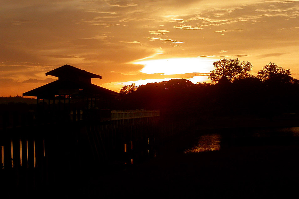 myanmar/bridge_sunset