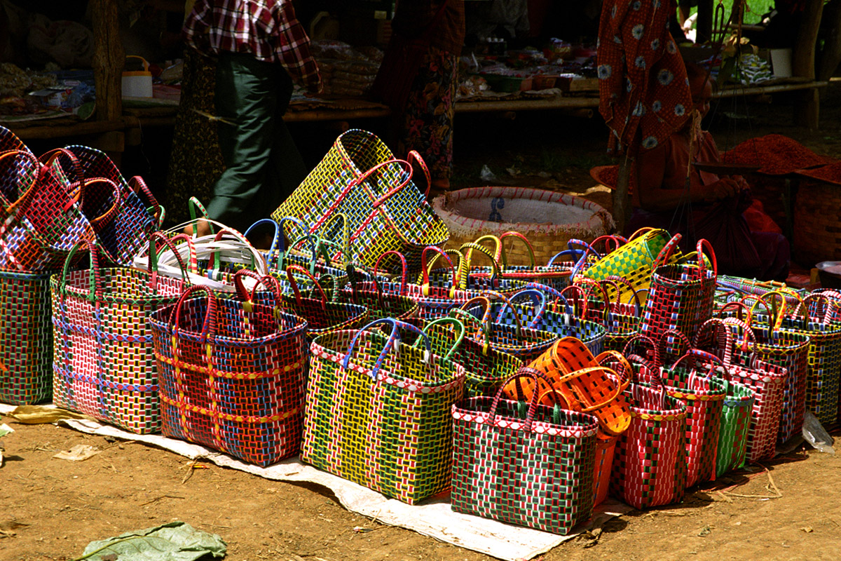 myanmar/inle_baskets