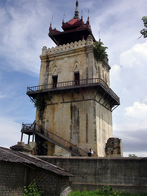 myanmar/inwa_nanmyin_tower