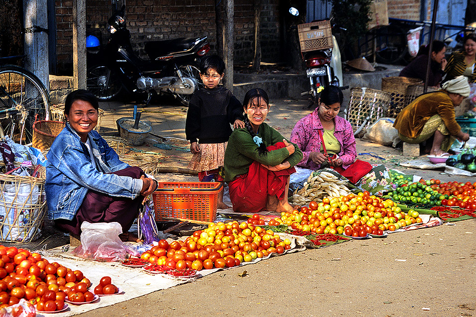 myanmar/kengtung_market