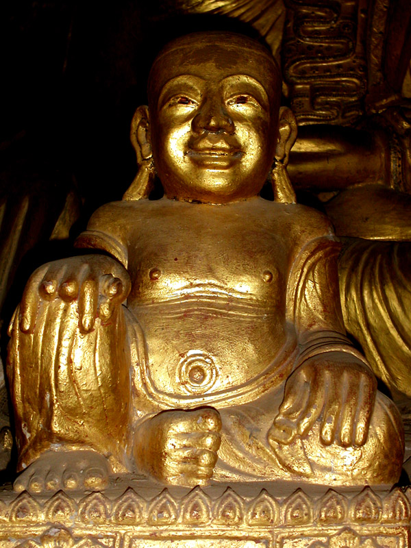 myanmar/kengtung_temple_buddha