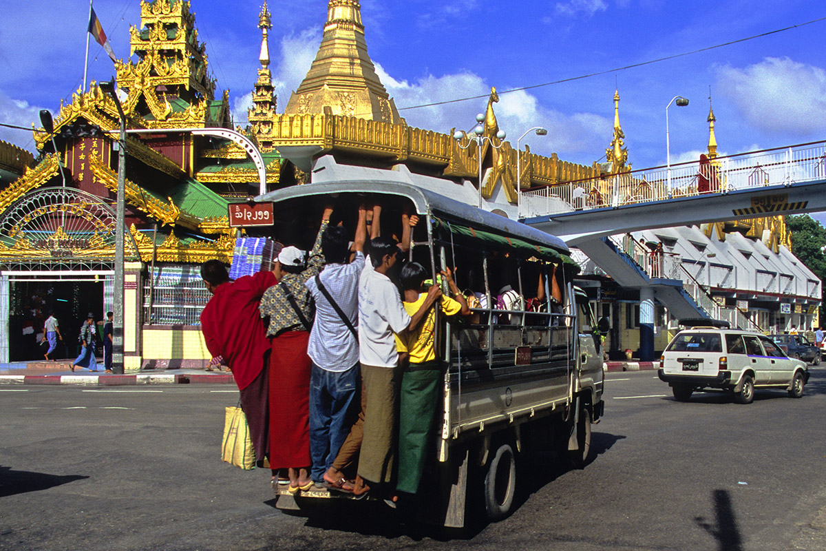 myanmar/yangon_pickup