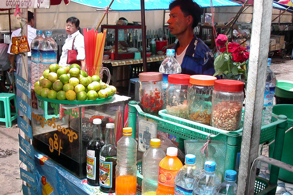 myanmar/yangon_street_stall