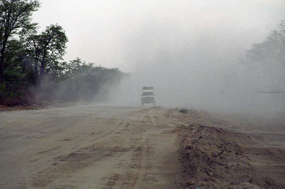 namibia/caprivi_breakfast_sandstorm