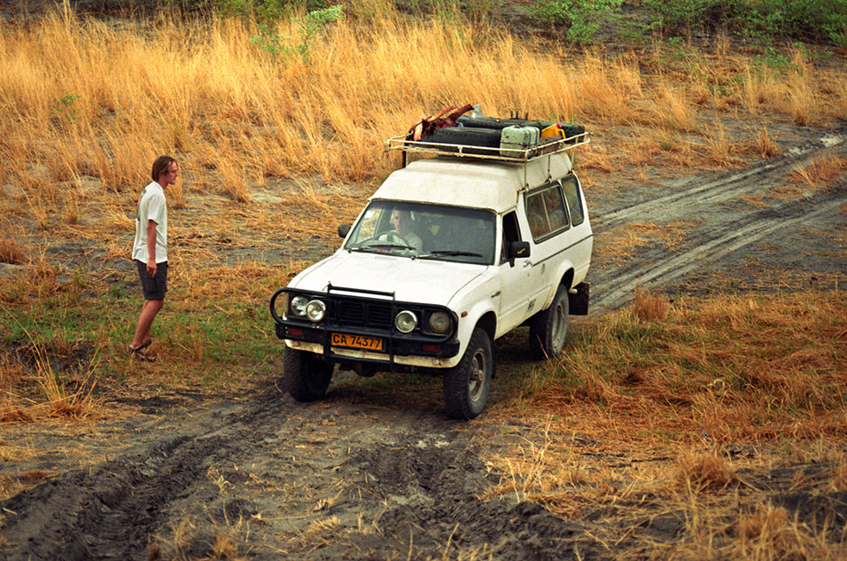 namibia/caprivi_mudumu_roland_breakfast