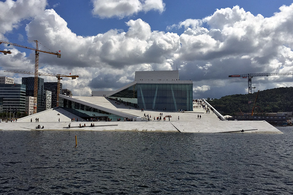 norway/oslo_opera_house