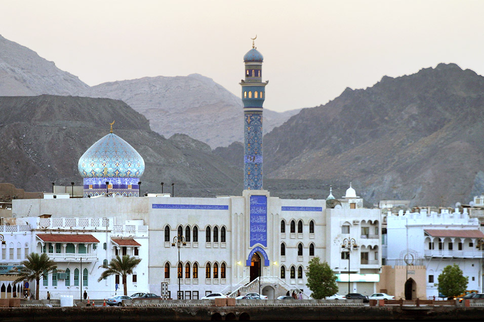 oman/muscat_al-lawatiya_mosque