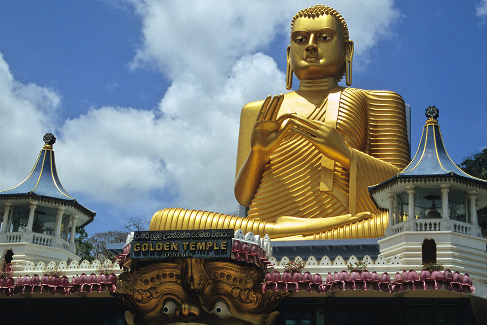 sri_lanka/dambulla_giant_golden_buddha