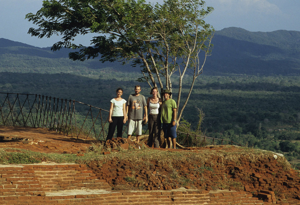 sri_lanka/sigiriya_group_view