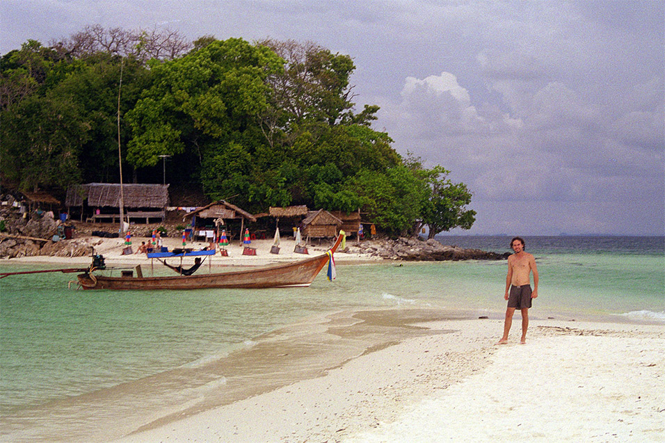 thailand/1999/birthday_brian_chicken_island